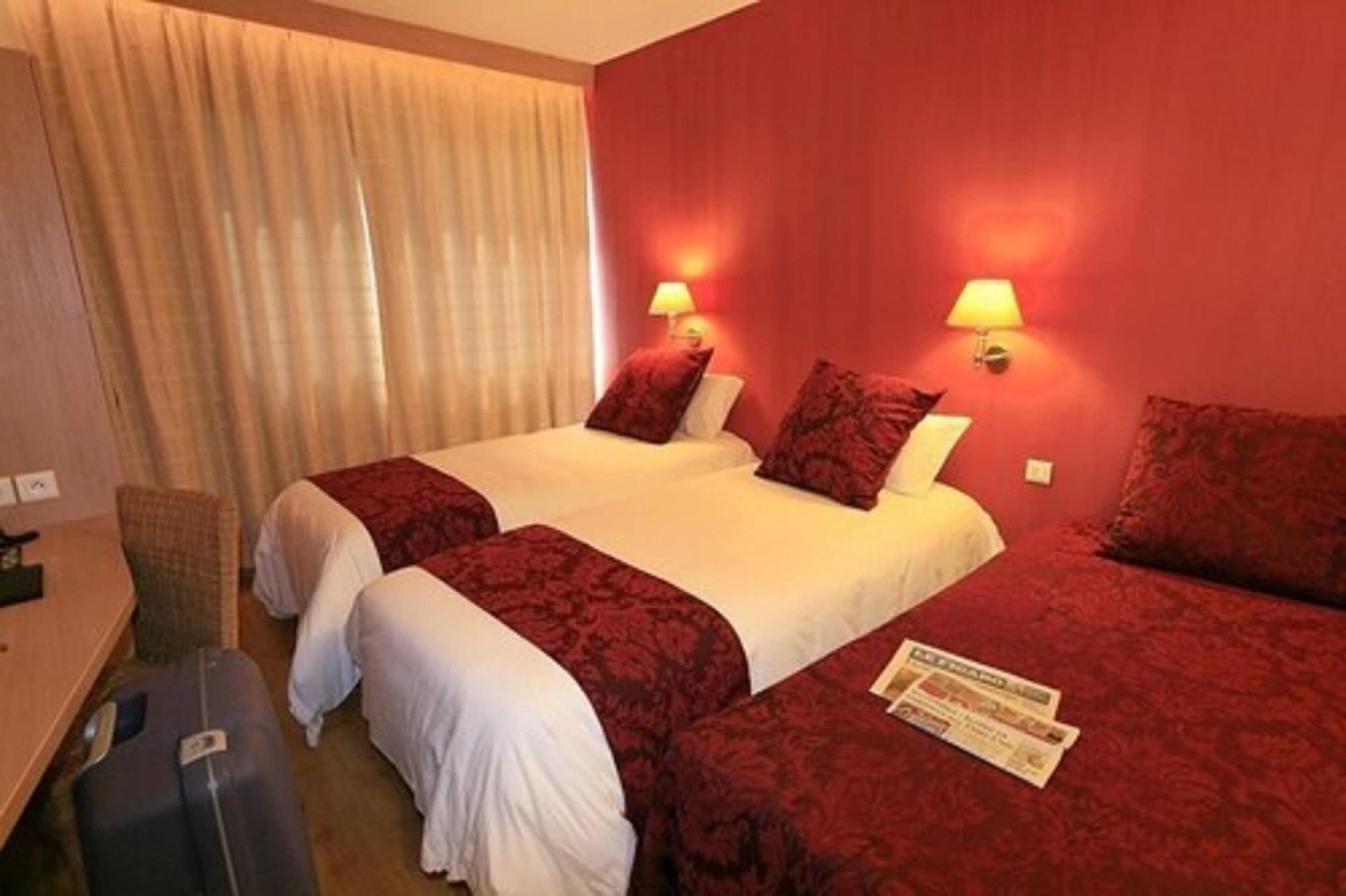 Logis Nimotel Hotel Cosy Ним Экстерьер фото