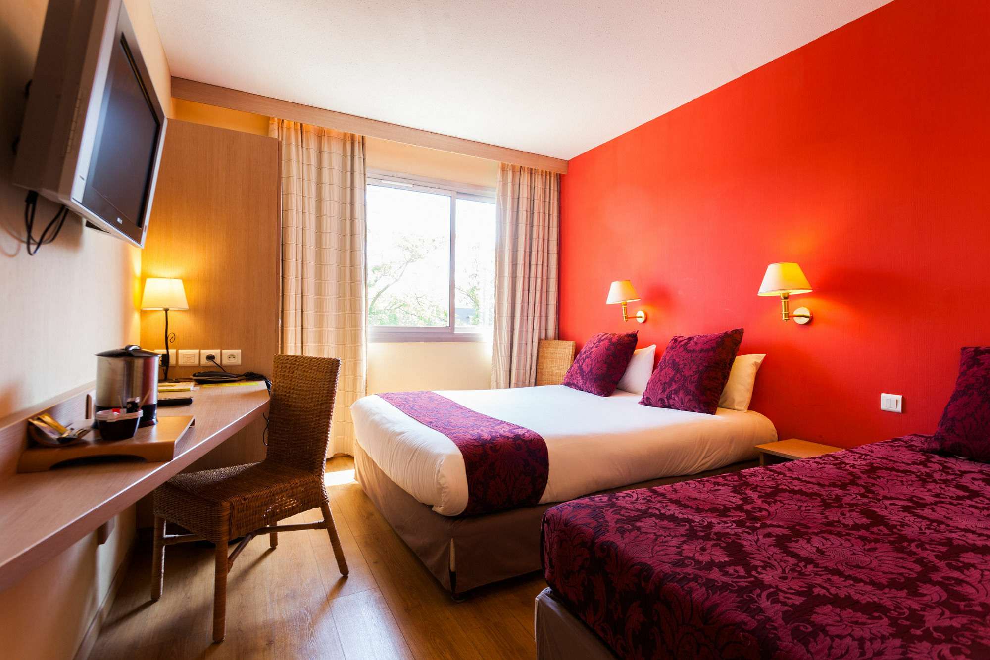 Logis Nimotel Hotel Cosy Ним Экстерьер фото